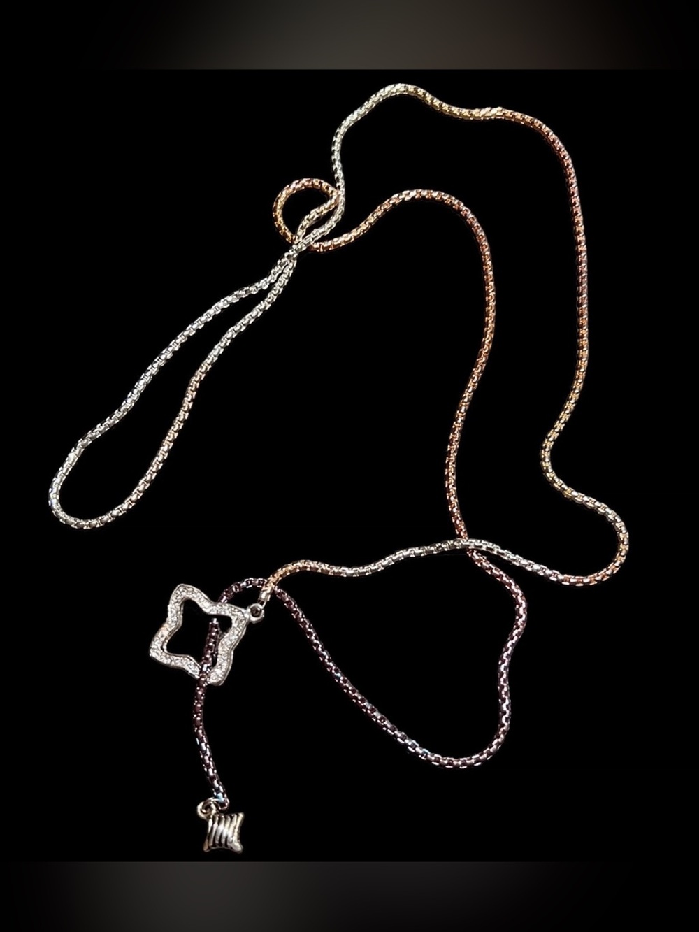 Tri-Color Lariat Necklace Belly Chain Quatrefoil Box